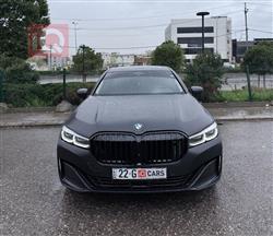 بي ام دبليو الفئة 7